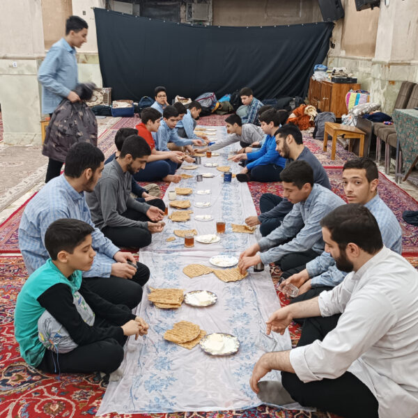 اردوی مطالعاتی دبیرستان پسرانه ایمان ماندگار